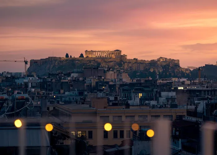 Rooftops Of Athens - Areos Studio Jacuzzi & View