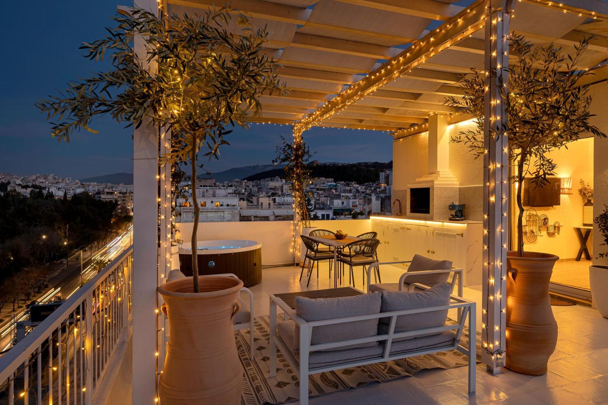 Rooftops Of - Areos Jacuzzi & View Apartment Athens